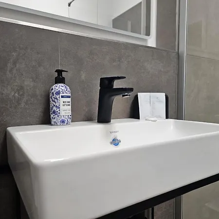 Apartment Teefabrik *